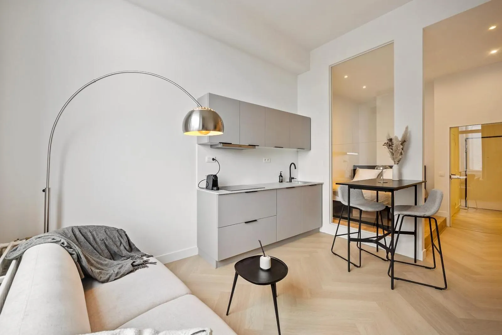 Antwerp Riverside Suite 0*,  Бельгия